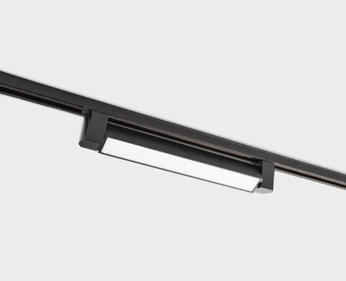 Светильник на шине ITALLINE IT08-8029 black 4000K