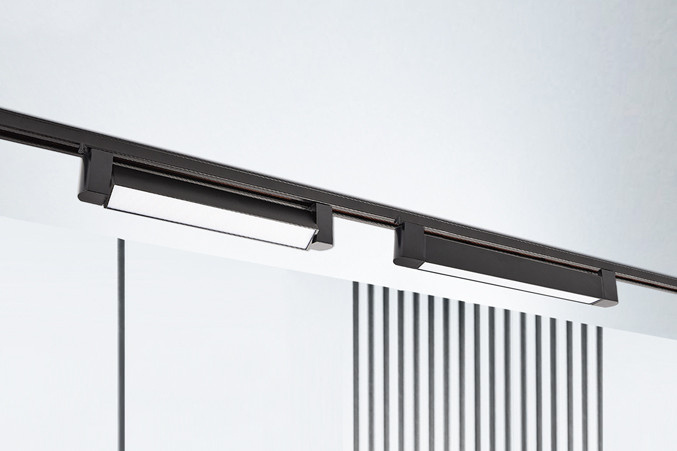 Светильник на шине Italline IT08-8029 black 4000K