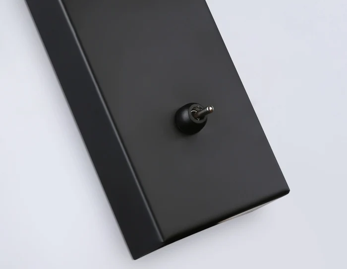 Настенный светильник с выключателем в стиле лофт Ambrella light TR8181