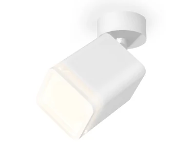 Комплект накладного поворотного светильника с акрилом Ambrella light XM7812021