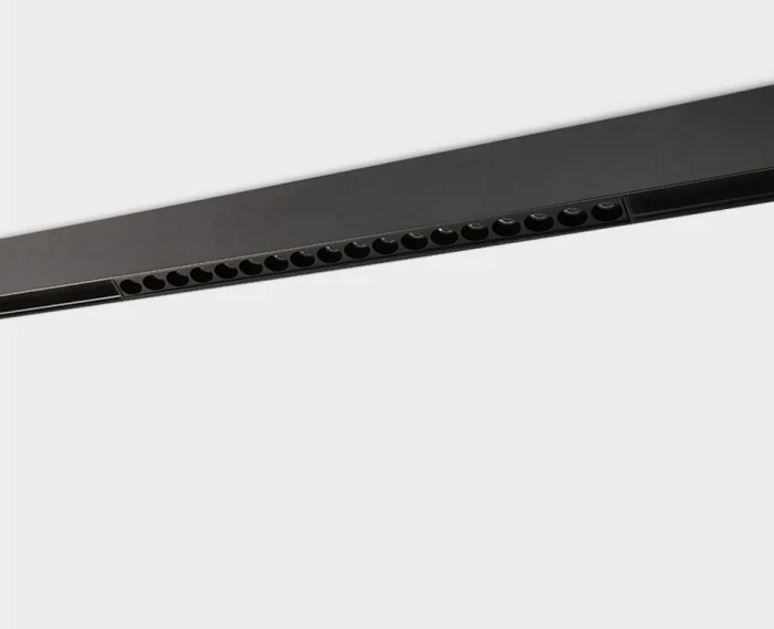 Светильник трековый ITALLINE IT012-5022 black 3000K