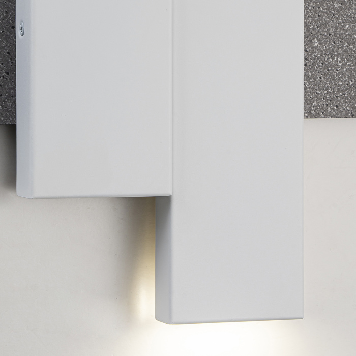 Настенный светильник AVANZATO INDIGO V000119L