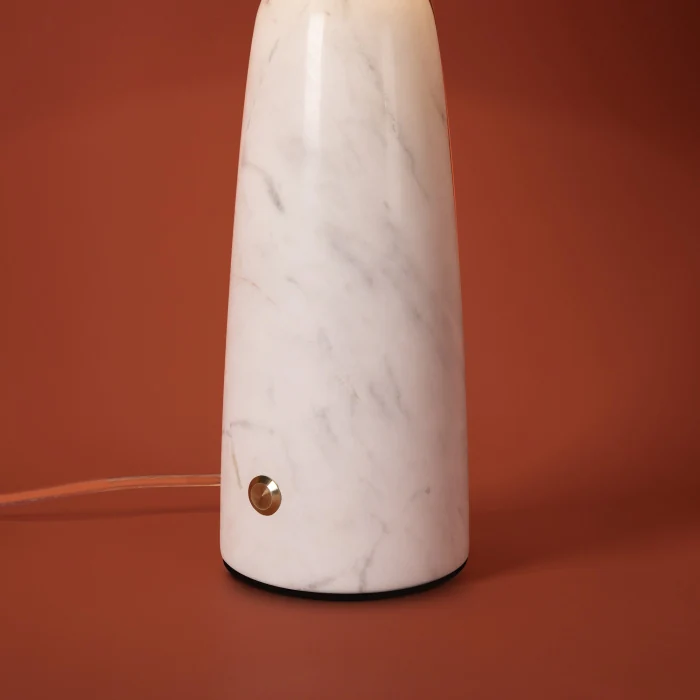 Настольная лампа Freya MarmoLatte FR2054TL-01BS3