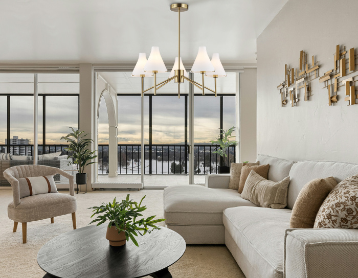 Люстра со стеклянными плафонами на штанге Ambrella light LH57133