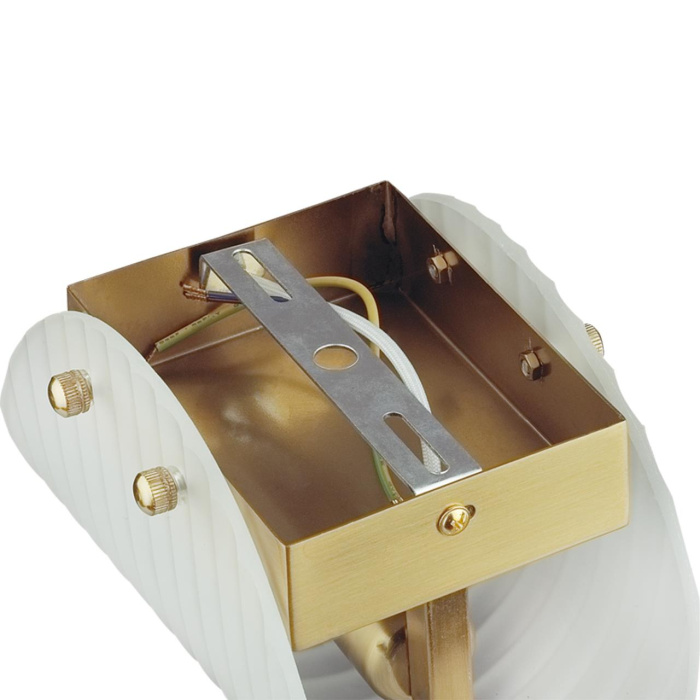 Бра Lumion Fioro 6571/1W