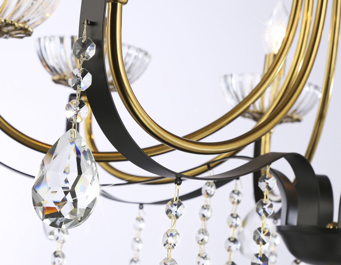 Подвесная люстра с хрусталем Ambrella light TR4953