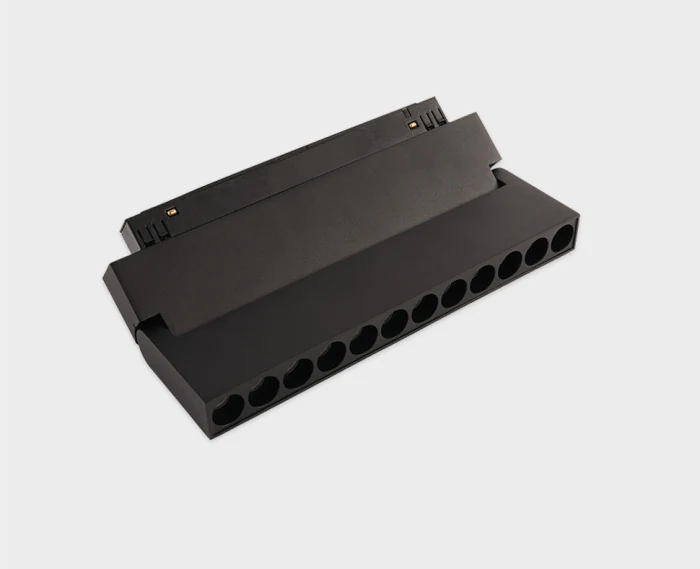 Светильник трековый Italline IT012-5023 black 3000K