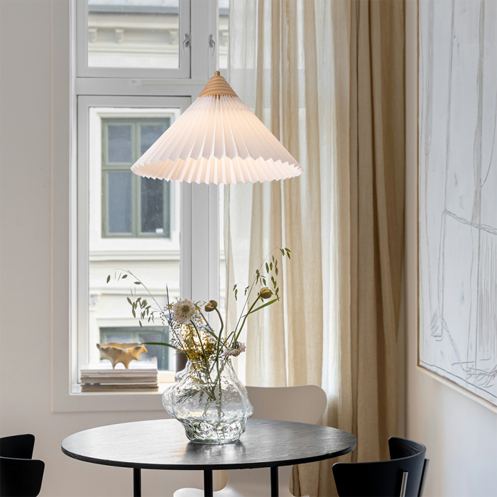 Торшер Freya Kinsley FR5533FL-01BS