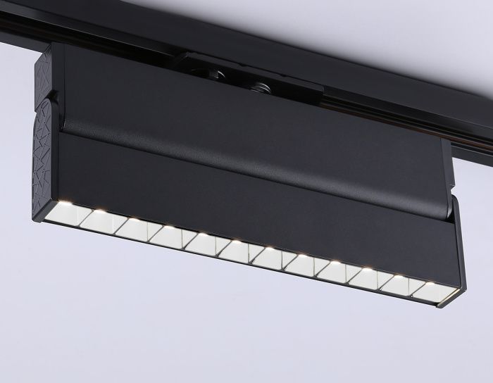 Трековый однофазный светодиодный светильник Ambrella light GL6819