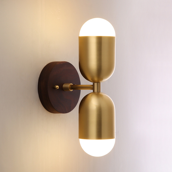 Настенный светильник CHRIS B Brass ImperiumLoft