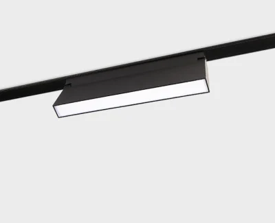 Светильник трековый ITALLINE IT012-5024 black 3000K