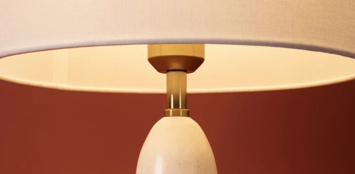 Настольная лампа Freya MarmoLatte FR2054TL-01BS