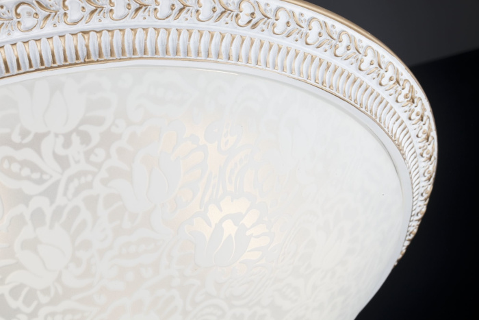 Потолочный светильник Maytoni C908-CL-03-W