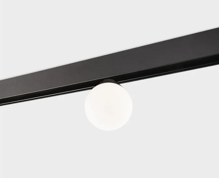 Светильник трековый Italline IT012-5025 black 3000K