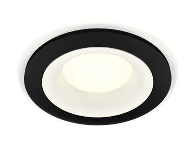 Комплект встраиваемого светильника Ambrella light XC7622001