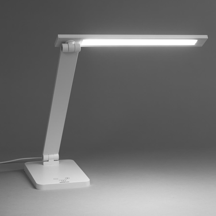Настольная лампа Citilux Ньютон CL803080