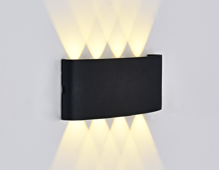 Настенный светодиодный светильник с высокой степенью влагозащиты Ambrella light FW144