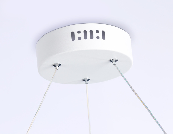 Подвесной светодиодный светильник с пультом Ambrella light FL51772