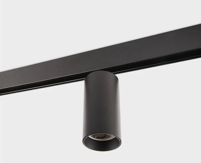 Светильник трековый Italline IT012-5027 black 3000K