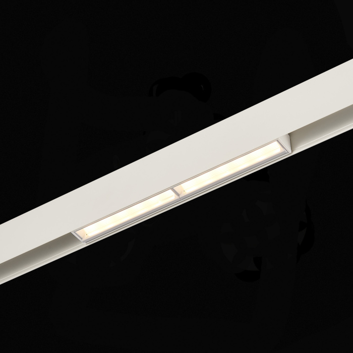 Магнитный трековый светильник Белый LED 1*12W 4000K 800Lm Ra>90 120° IP20 L220xW22xH46 ST804.546.12