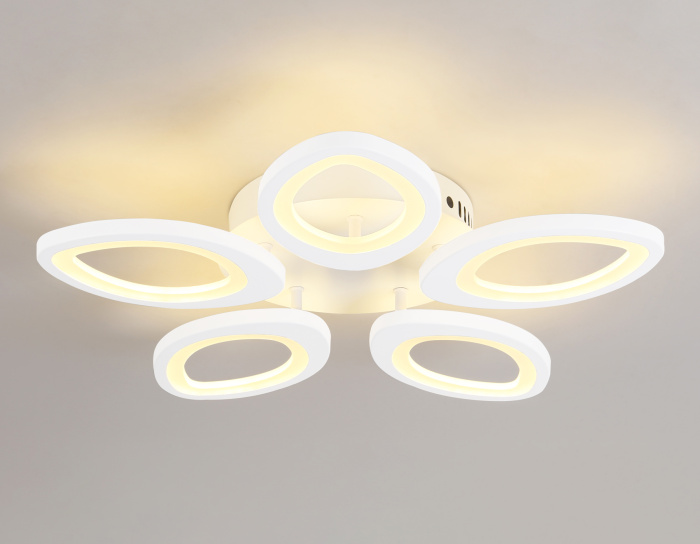 Потолочный светодиодный светильник с пультом Ambrella light FA4492