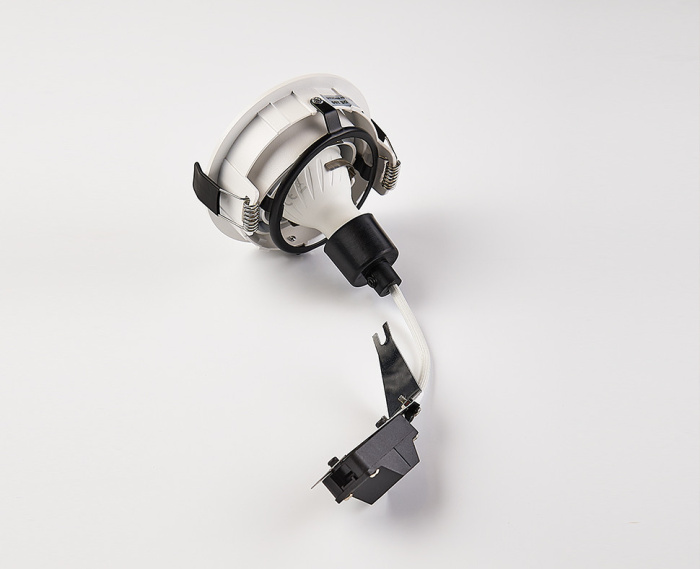 Светильник встраиваемый Italline DE-200 white