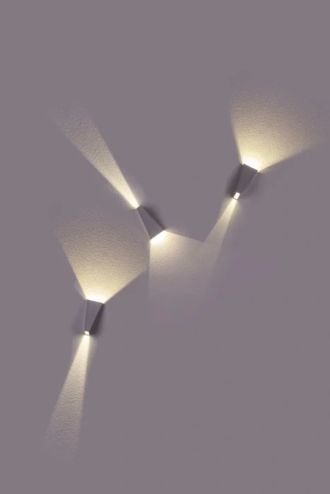 Настенный светильник Crystal Lux CLT 225W WH