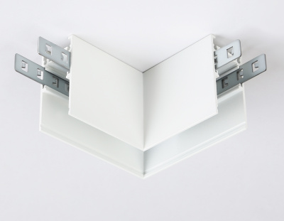 Коннектор угловой для накладного шинопровода Magnetic Ambrella light GL3369