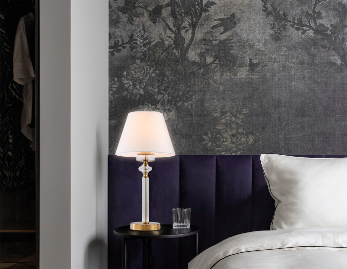 Настольная лампа с абажуром и хрусталем AMBRELLA light LH71027