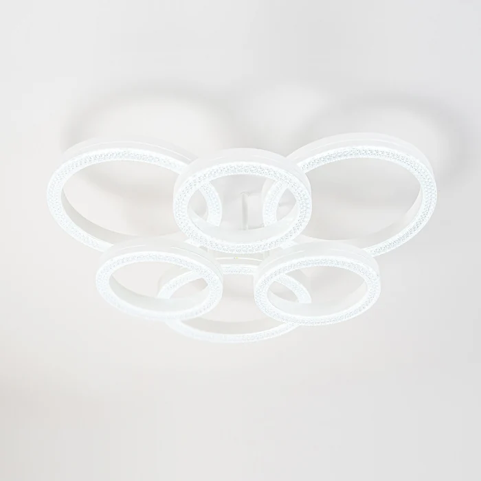 Потолочная люстра Escada Fianit 10282/6LED