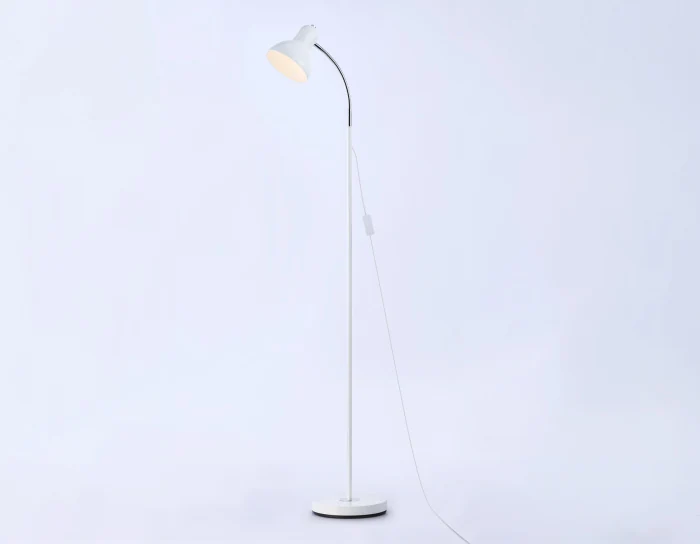 Светильник напольный с выключателем на проводе Ambrella light TR97655