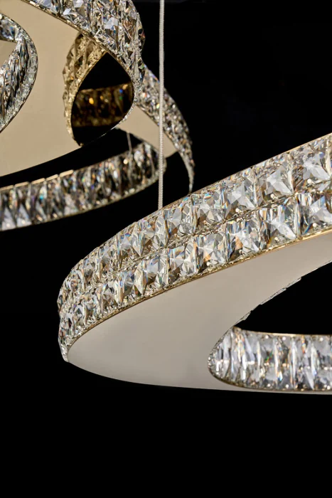 Подвесной светильник Leon Veronique LE3030/850-3F GD