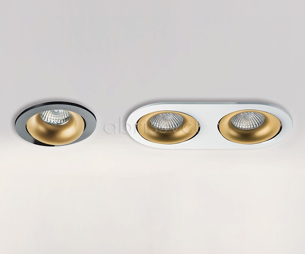 Светильник встраиваемый Italline DE-2002 white