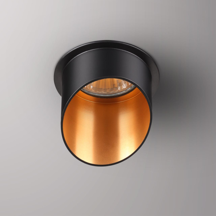 Встраиваемый светодиодный светильник Novotech Butt 370435