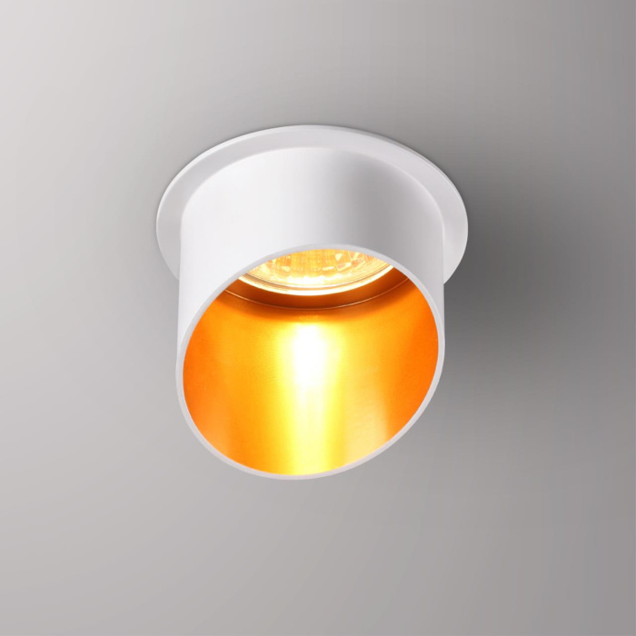 Встраиваемый светодиодный светильник Novotech Butt 370436