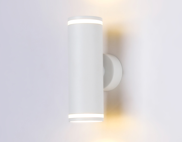 Настенный светильник со сменной лампой GU10 и акрилом Ambrella light FW2488