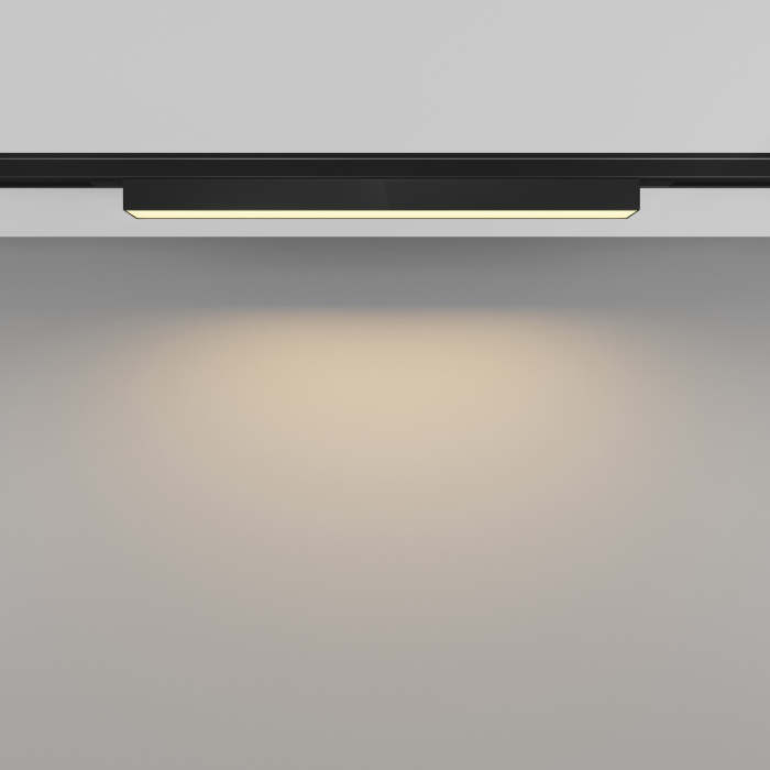 Трековый светильник Maytoni Basis TR192-1-8W2.7K-B