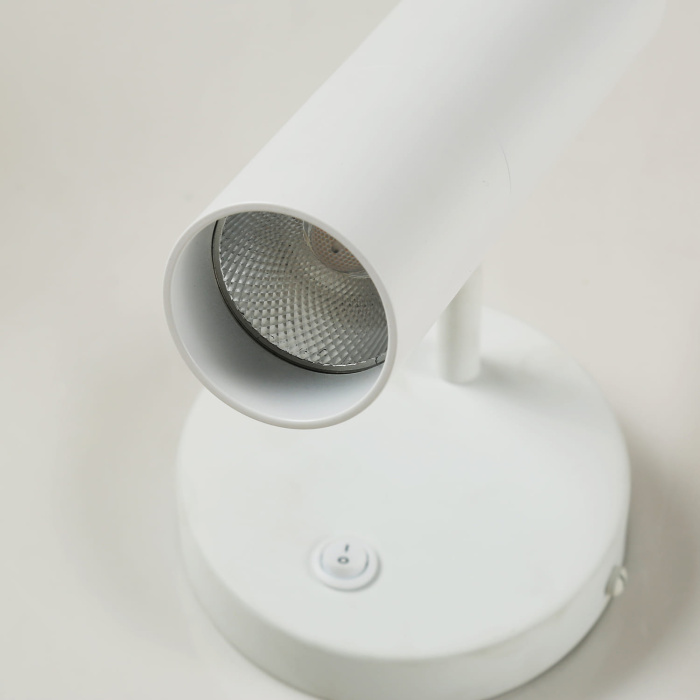 Светодиодный спот Favourite Tube 2108-1W