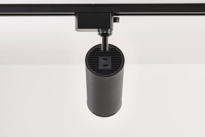 Трековый светильник однофазный Crystal Lux CLT 0.31 021 BK 3CCT ZOOM