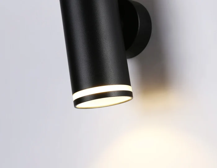 Настенный светильник со сменной лампой GU10 и акрилом Ambrella light FW2489