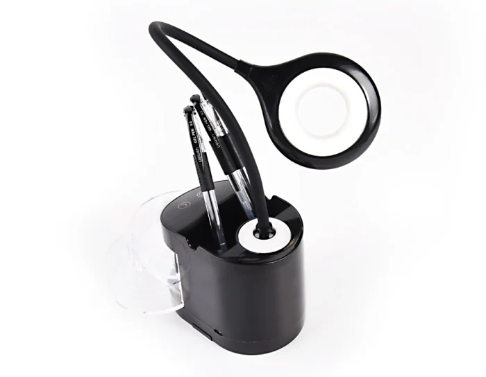 Настольная светодиодная лампа со встроенной аккумулятороной батареей и органайзером Ambrella light DE562