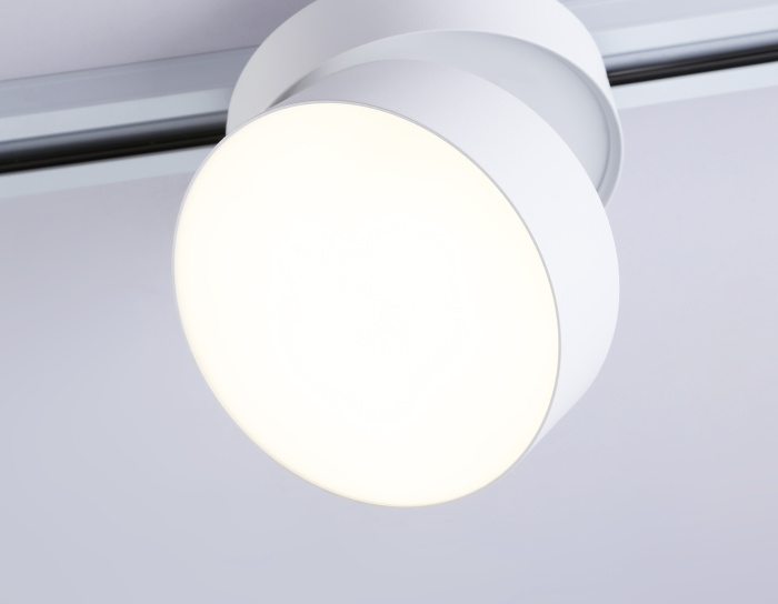 Трековый однофазный светодиодный светильник Ambrella light GL6872