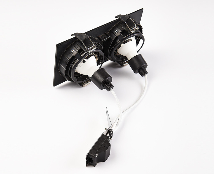 Светильник встраиваемый Italline DE-202 black