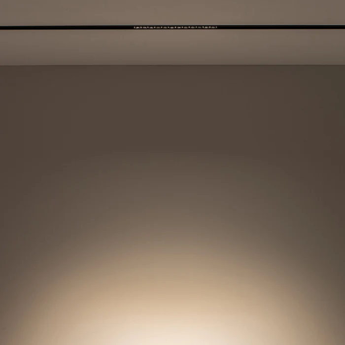 Трековый магнитный светильник Nowodvorski Focus Led Black 10144