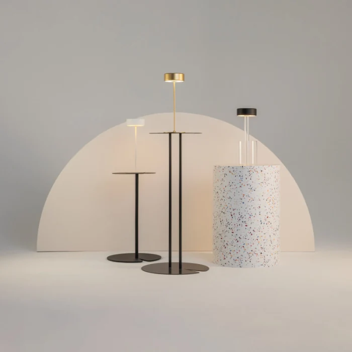 Настольная лампа Maytoni MOD229TL-L3B3K1