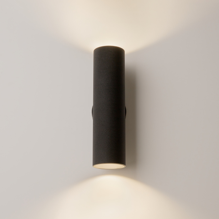Настенный светильник Maytoni Artisan C080WL-02-GU10-B