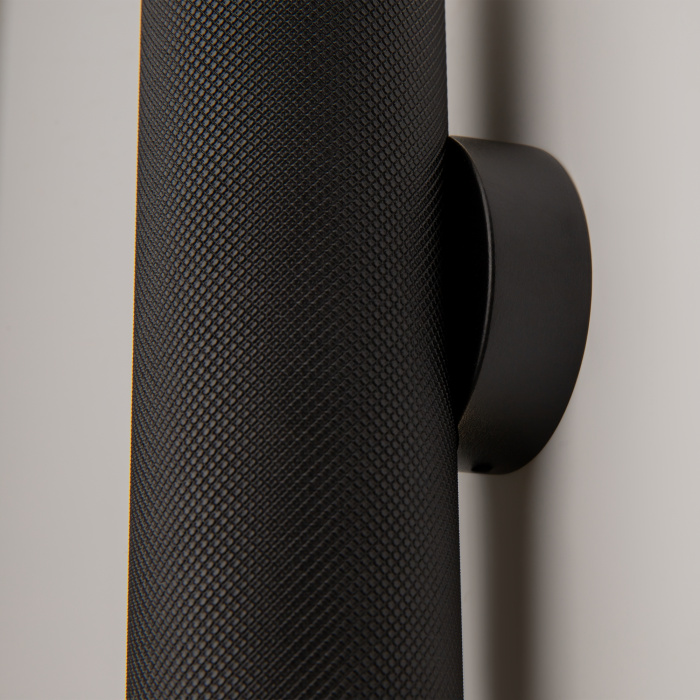 Настенный светильник Maytoni Artisan C080WL-02-GU10-B