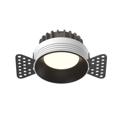 Встраиваемый светильник Maytoni Okno DL055-8W3-4-6K-TRS-B