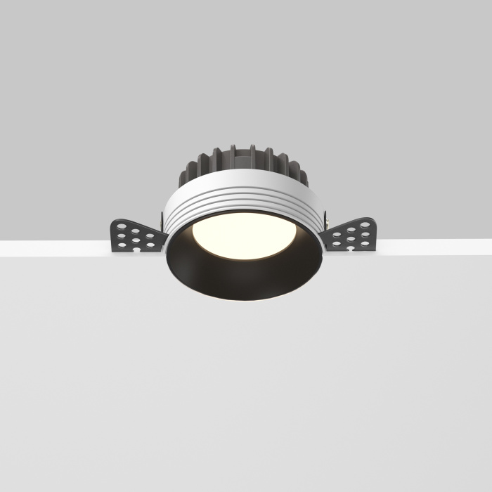 Встраиваемый светильник Maytoni Okno DL055-8W3-4-6K-TRS-B