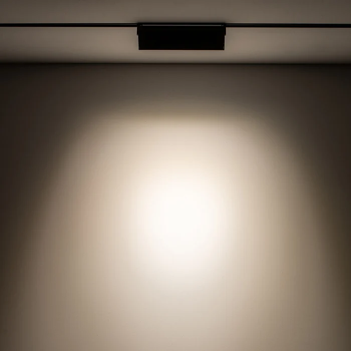 Трековый магнитный светильник Nowodvorski Focus Led Black 10145